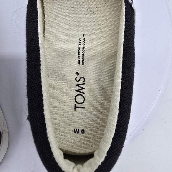Toms Shoes Size 6 Alpargata Fenix Slip On Sneaker Black - Picture 2 of 11